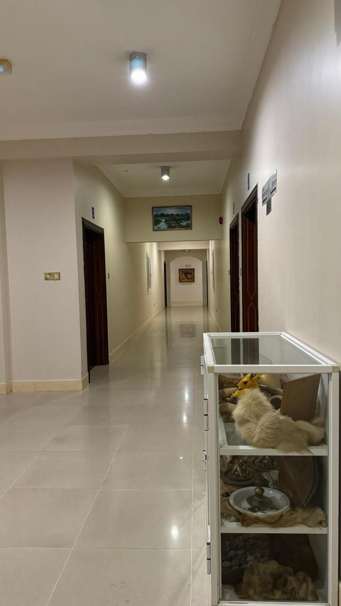 Gulf Crown Hotel Apartment 세브 외부 사진